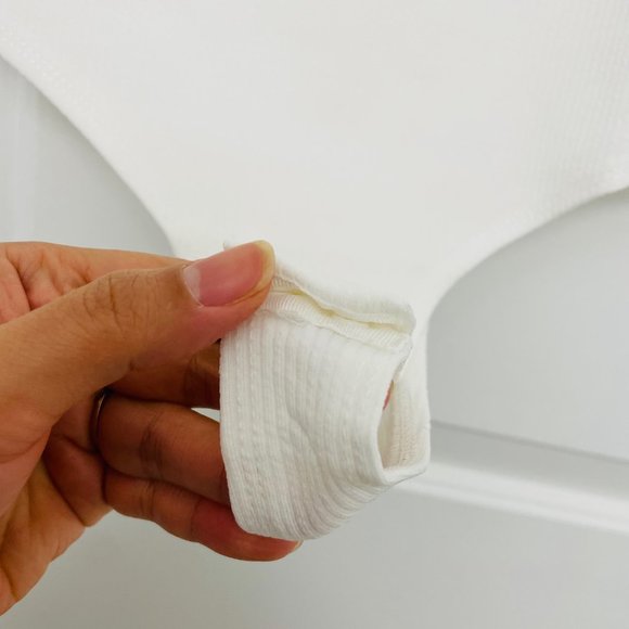 TCEC | NWOT | Sleeveless Cutout Bodysuit | S, M | White | CT7673 - Picture 3 of 4